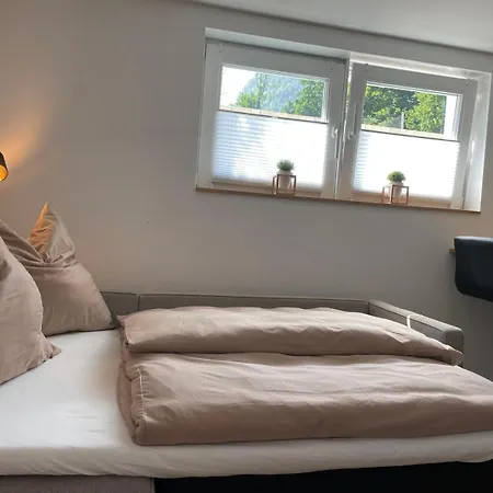 Apartmán 1,5-zimmer, Ausgestattet, 4 Pers, Souterrain, Self Check-in, Parkplatz, Netflix & Amazon Prime
